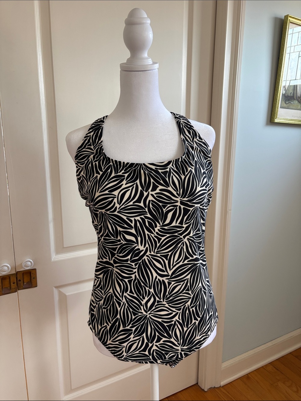 LANDS END ONE PIECE SWIMSUIT SIZE 14